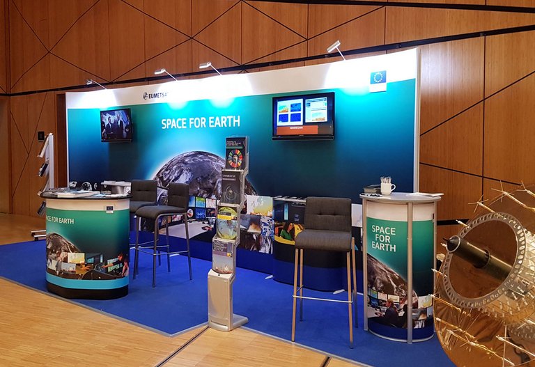 Messestand - ISOframe Wave - EUMETSAT Messestand - ISOframe Wave - EUMETSAT